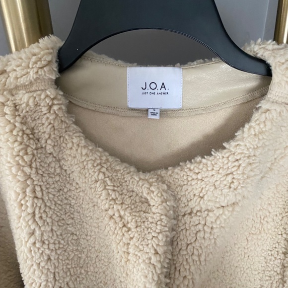 Faux fur Sherpa jacket - Picture 4 of 5